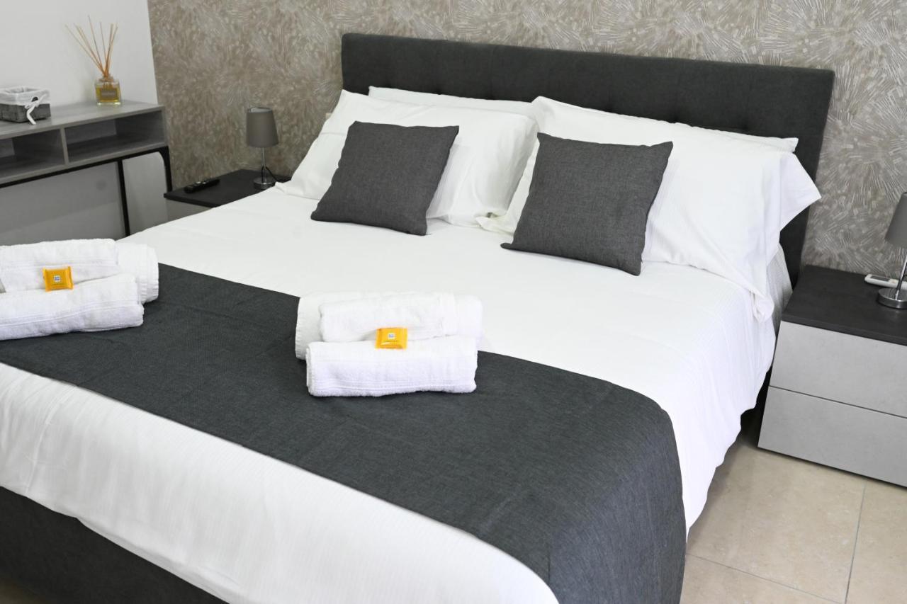 Solymar B&B Napoli Eksteriør billede