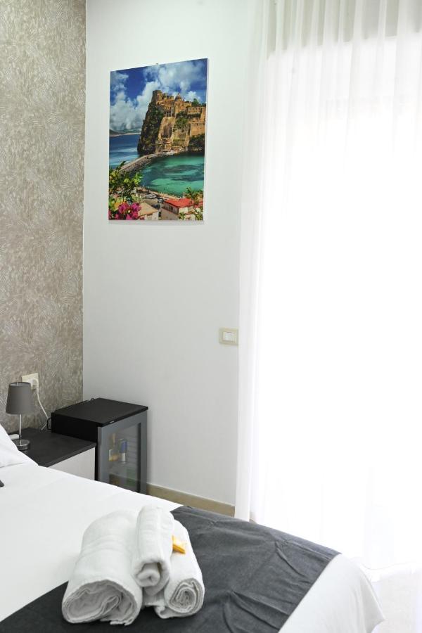 Solymar B&B Napoli Eksteriør billede