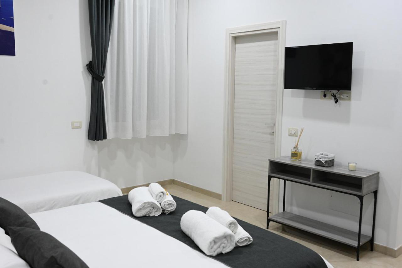 Solymar B&B Napoli Eksteriør billede