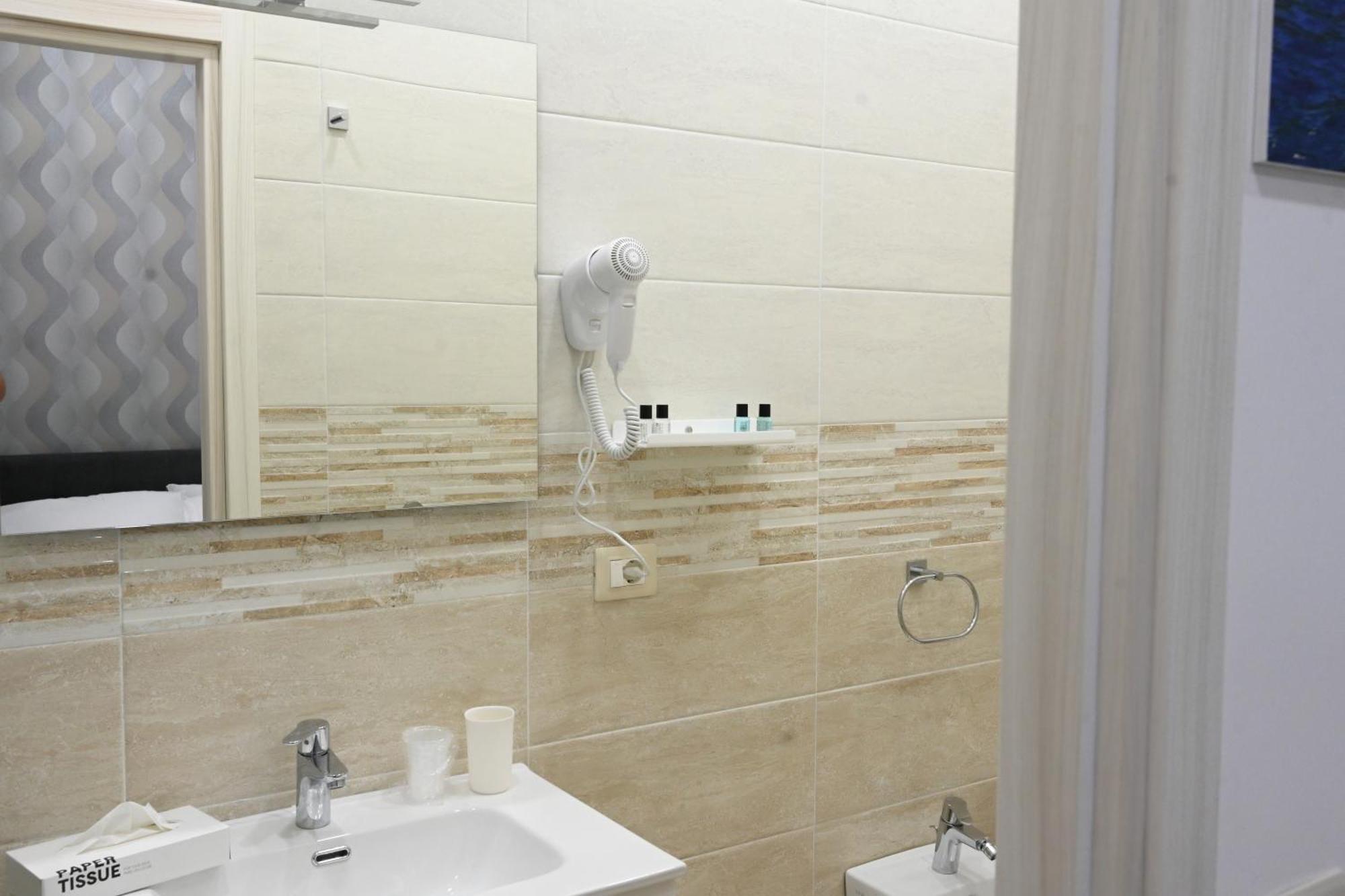Solymar B&B Napoli Eksteriør billede
