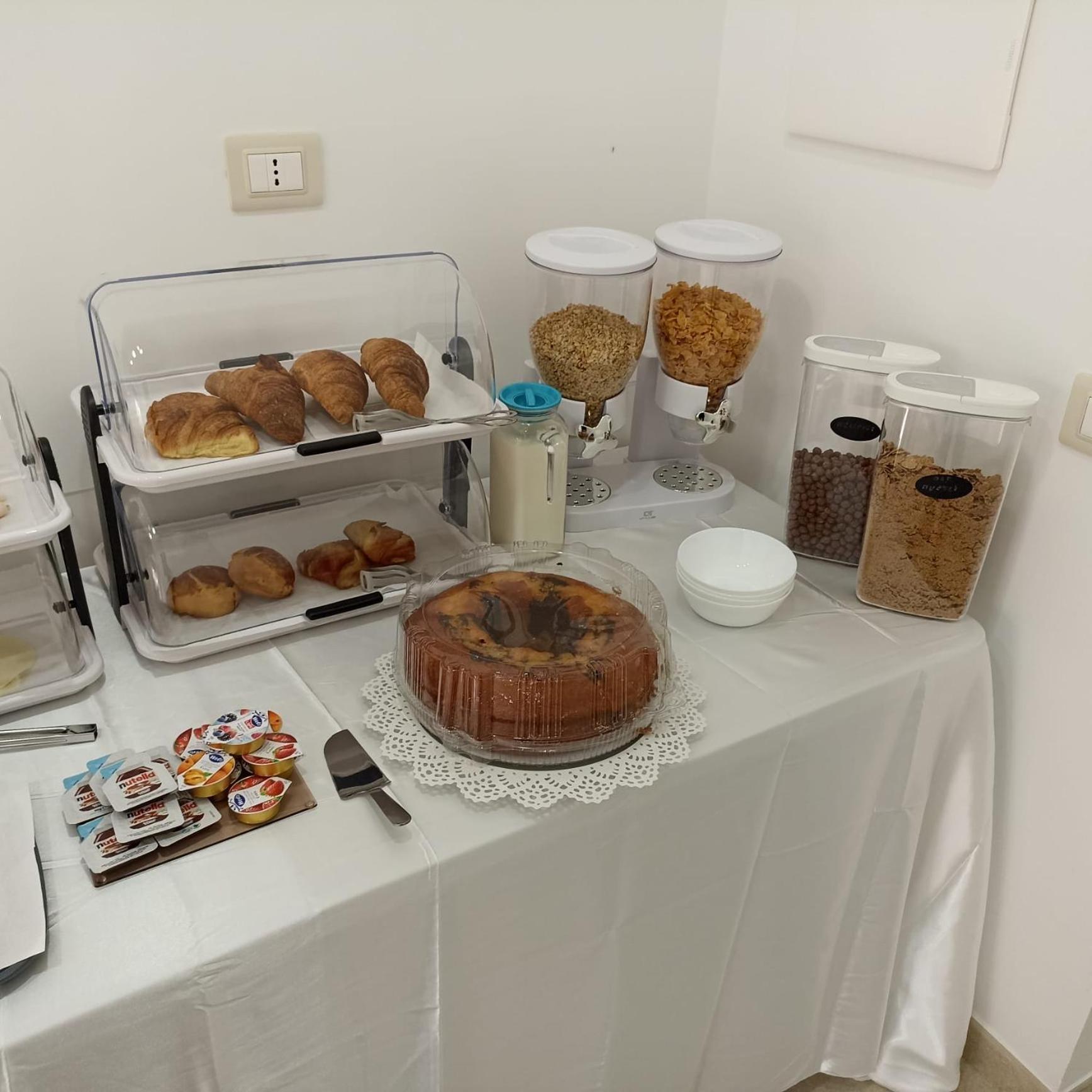 Solymar B&B Napoli Eksteriør billede